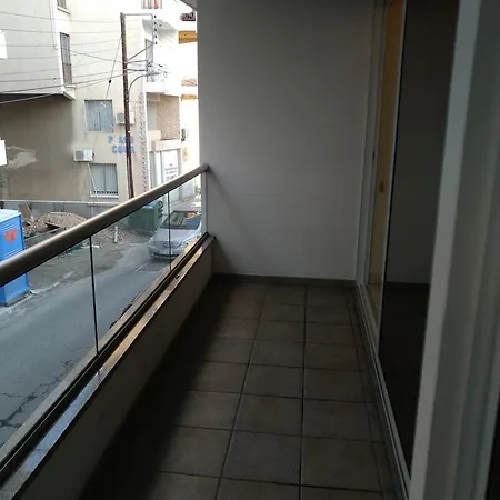 Luxury 1 Bedroom 103, City Center 公寓