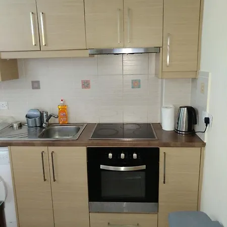 公寓 Luxury 1 Bedroom 103, City Center