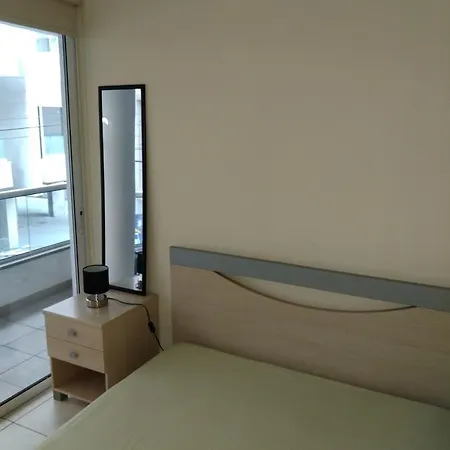 Apartman Luxury 1 Bedroom 103, City Center *